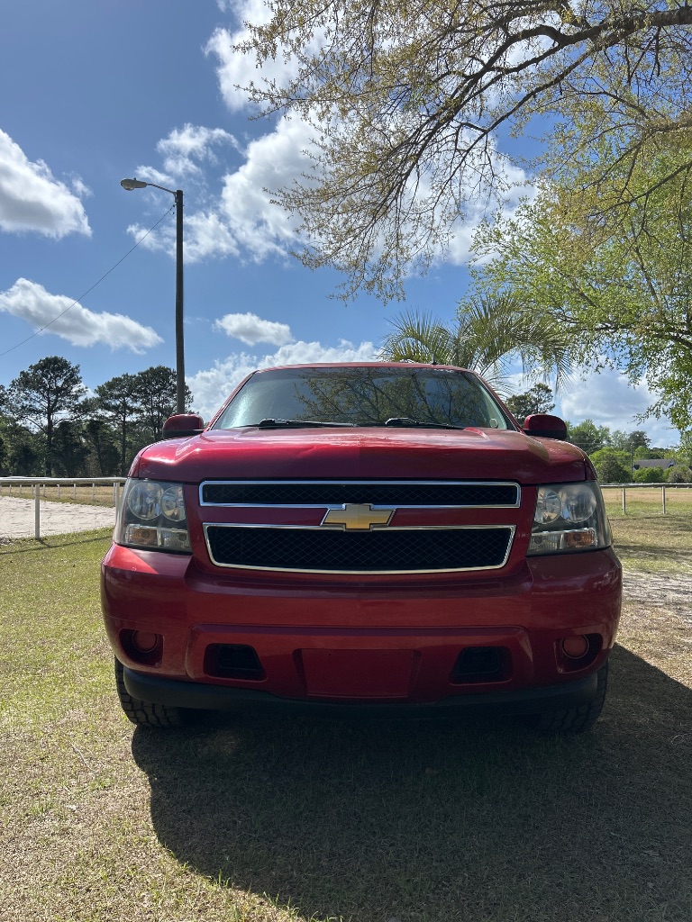 2013 Chevrolet Tahoe 2WD LS's photo
