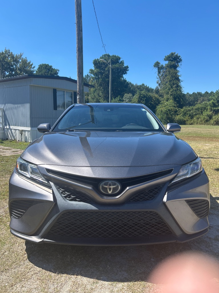 2019 Toyota Camry SE